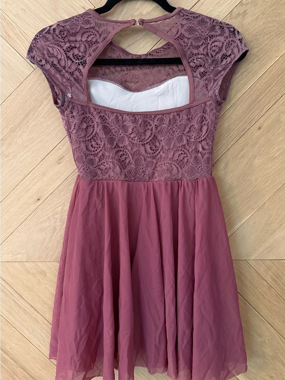 Weissman lace bodice